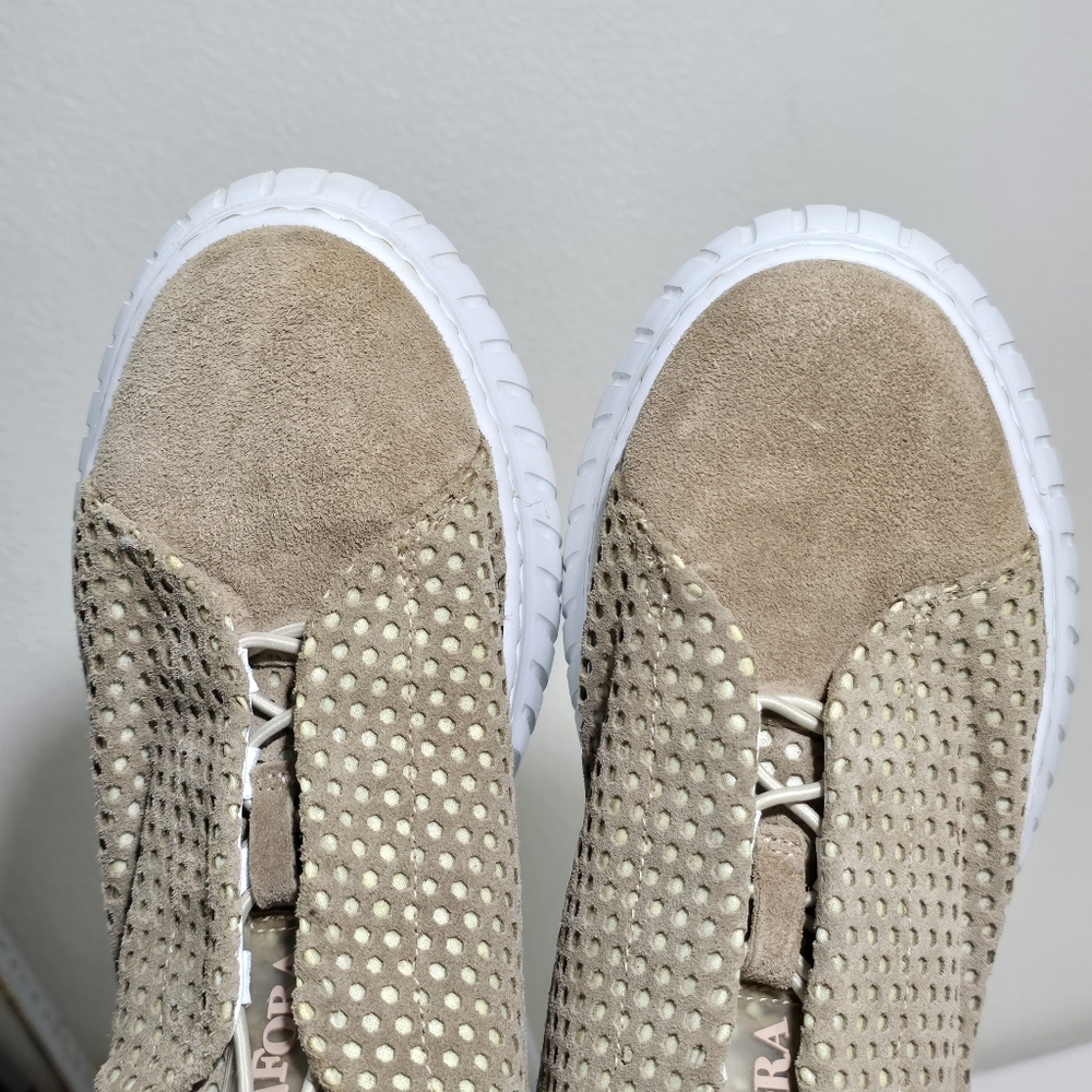 Andia Fora Libi suede chunky Sneakers contemporary comfortable casual chic look